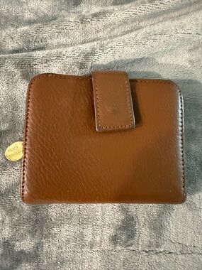 Stone Mountain Accessories Brown Leather Wallet. Like new.